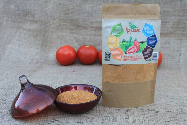 dried-tomato-powder-3